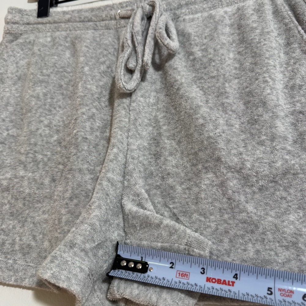 Club Monaco Gray Fleece Lounge Shorts Size Medium‎ - Picture 9 of 10